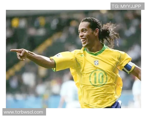 小罗心中的足球十大传奇球星排名揭晓 你知道谁是他最推崇的球员吗